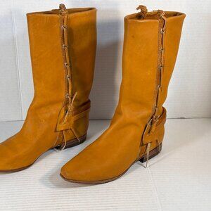 Women's size 6.5 Leather Boots
